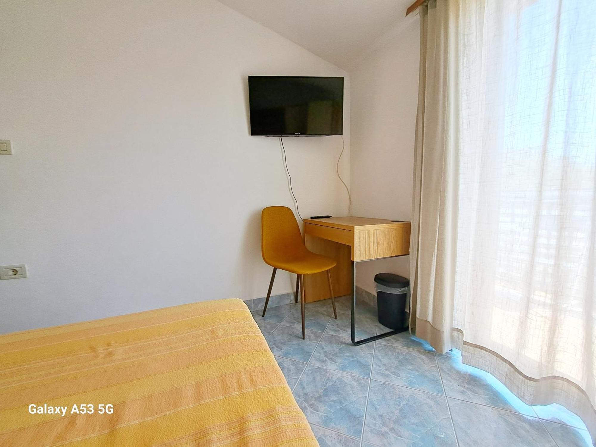 Апартаменты Aparments Orange & Blue Фажана Экстерьер фото